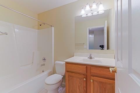704 Clairidge Cc Grn, Normal, IL 61761 photo 21