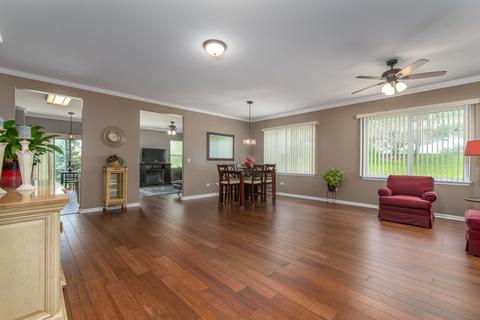 13655 S Redbud Dr, Plainfield, IL 60544 photo 2