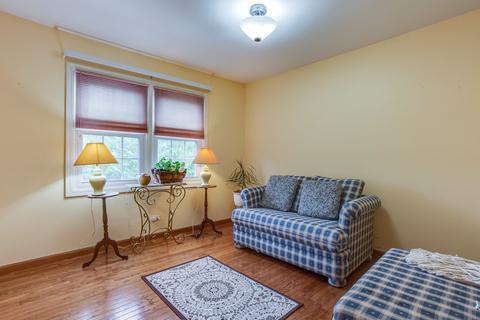 681 Bending Ct, Des Plaines, IL 60016 photo 20