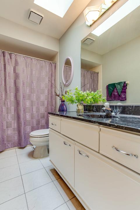 681 Bending Ct, Des Plaines, IL 60016 photo 19