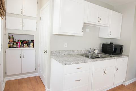 673 Clark St, Elgin, IL 60123 photo 7