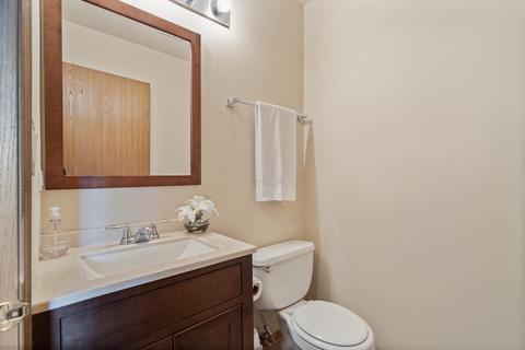 282 Chaparral Cir, Elgin, IL 60120 photo 11