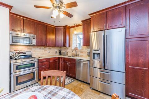 1794 E Forest Ave, Des Plaines, IL 60018 photo 11