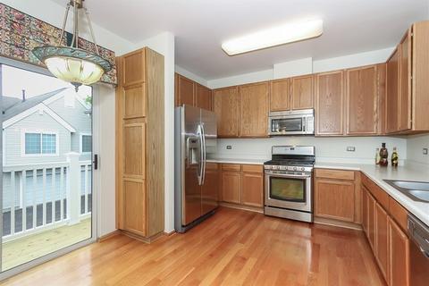 165 Lucerne Ct, Wheeling, IL 60090 photo 6