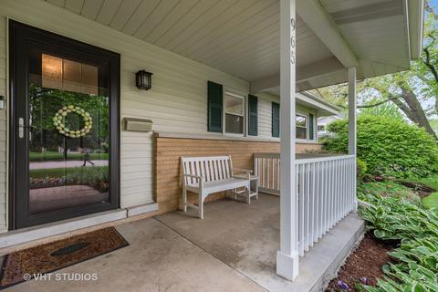965 Brookside Ln, Deerfield, IL 60015 photo 2
