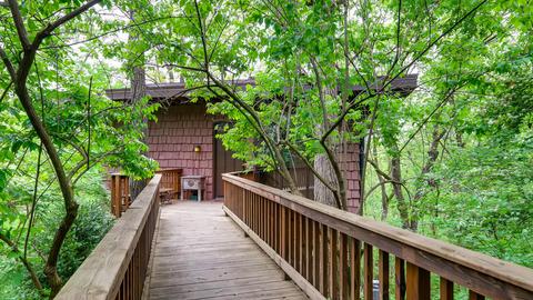 19 Circle Dr, Algonquin, IL 60102 photo 3