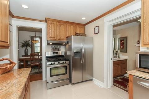 228 Hamilton Ave, Elgin, IL 60123 photo 7