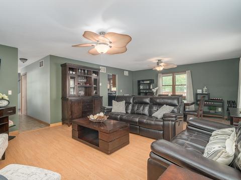 780 W 3rd St, Braidwood, IL 60408 photo 3