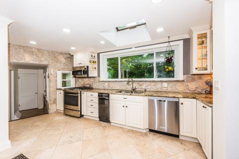1610 Cassandra Ln, Mchenry, IL 60051 photo 14