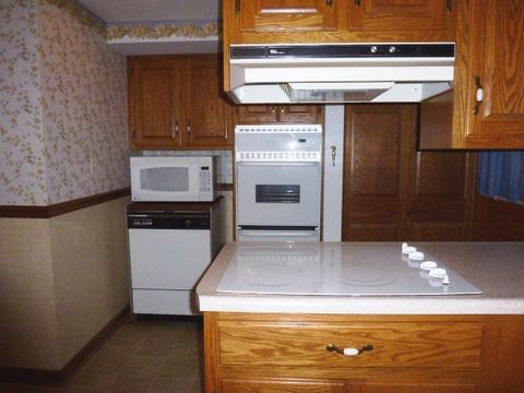 410 Water St, Weldon, IL 61882 photo 7