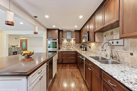 303 E Circle Ave, Prospect Heights, IL 60070 photo 4