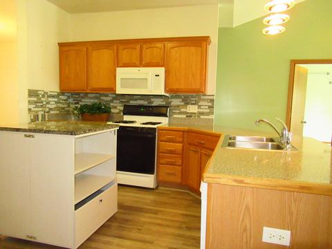 857 Eagle Dr, Aurora, IL 60506 photo 9