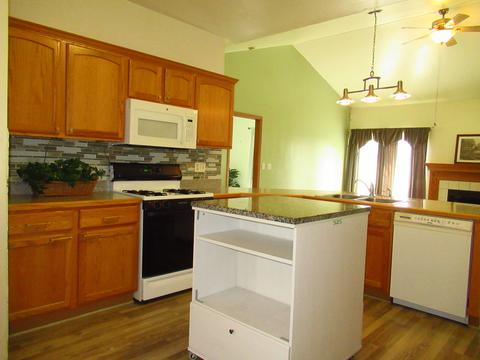 857 Eagle Dr, Aurora, IL 60506 photo 10