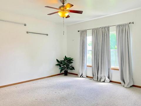857 Eagle Dr, Aurora, IL 60506 photo 12
