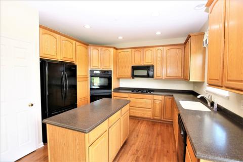 9652 Baumgartner St, Huntley, IL 60142 photo 12