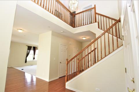 9652 Baumgartner St, Huntley, IL 60142 photo 5