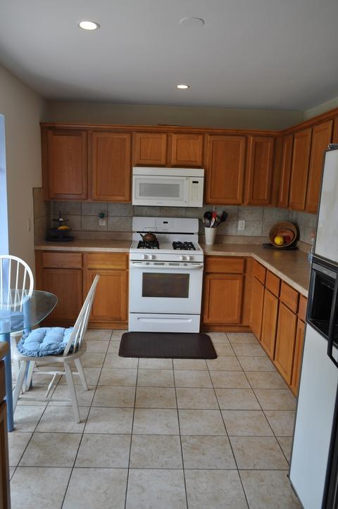 7025 W 88th Pl, Bridgeview, IL 60455 photo 5