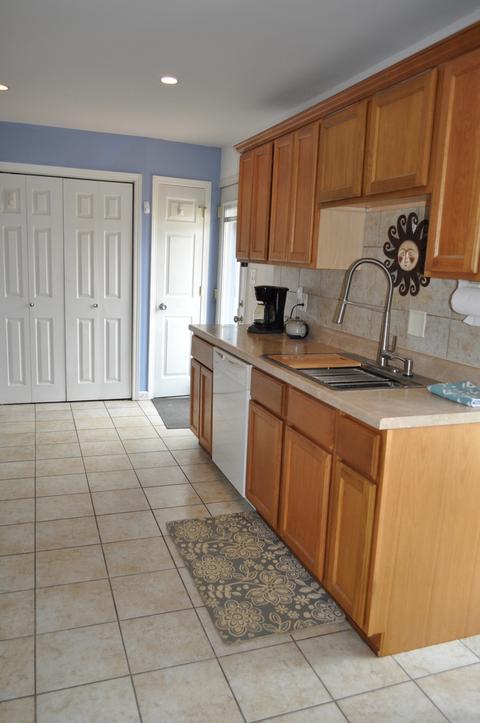 7025 W 88th Pl, Bridgeview, IL 60455 photo 7
