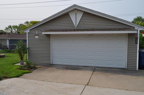 7025 W 88th Pl, Bridgeview, IL 60455 photo 18