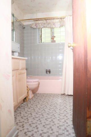 1307 E 83rd St, Chicago, IL 60619 photo 8