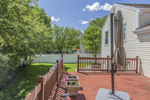 214 Burnside Cir, Bartlett, IL 60103 photo 18