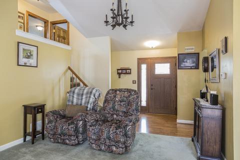 214 Burnside Cir, Bartlett, IL 60103 photo 8