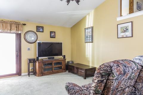 214 Burnside Cir, Bartlett, IL 60103 photo 6
