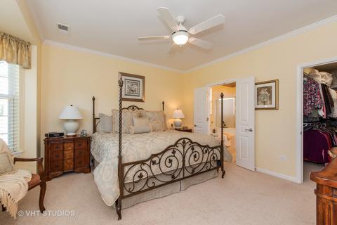 2776 Beacon Point Cir, Elgin, IL 60124 photo 12