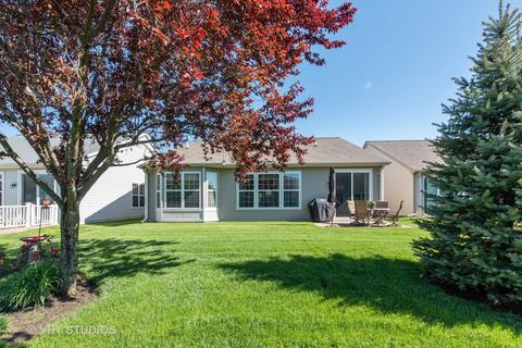 2776 Beacon Point Cir, Elgin, IL 60124 photo 18