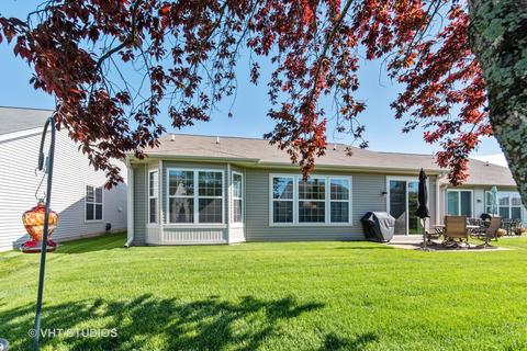 2776 Beacon Point Cir, Elgin, IL 60124 photo 19