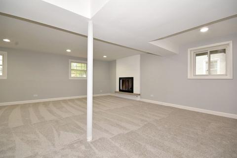 1295 Kelle Ct, Wheaton, IL 60189 photo 7