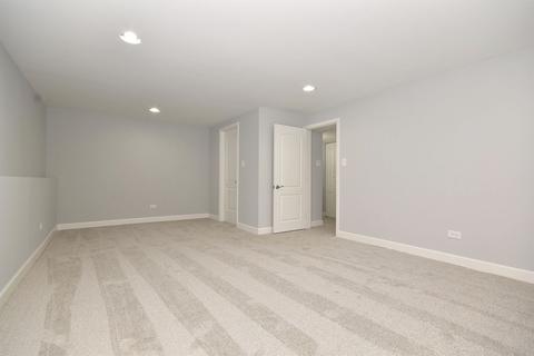 1295 Kelle Ct, Wheaton, IL 60189 photo 24