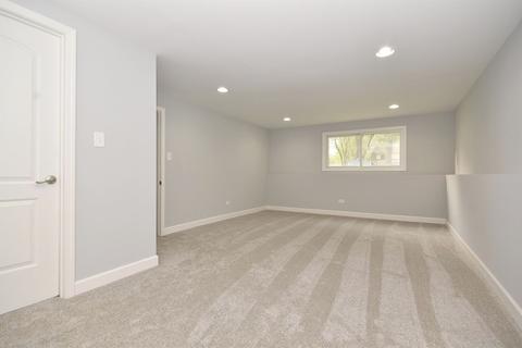1295 Kelle Ct, Wheaton, IL 60189 photo 25