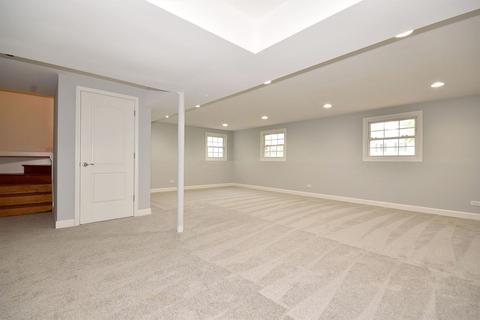 1295 Kelle Ct, Wheaton, IL 60189 photo 5