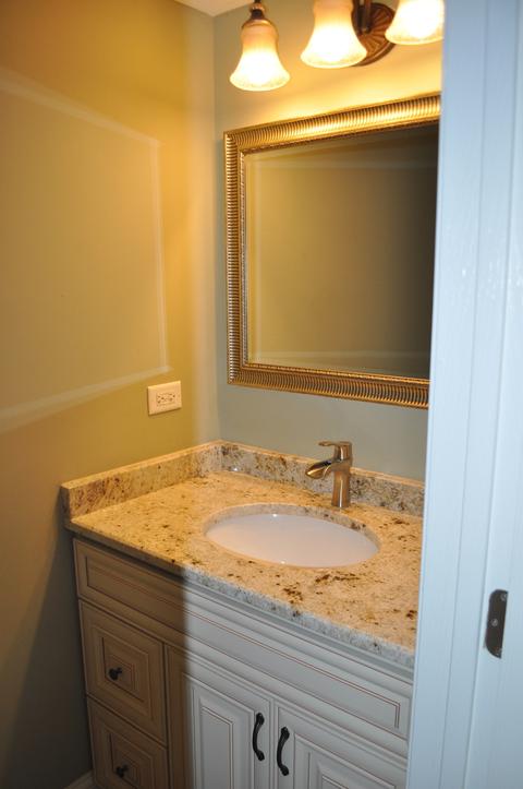 4587 Olmstead Dr, Hoffman Estates, IL 60192 photo 11