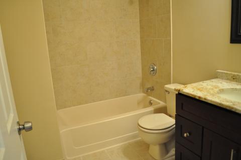 4587 Olmstead Dr, Hoffman Estates, IL 60192 photo 18