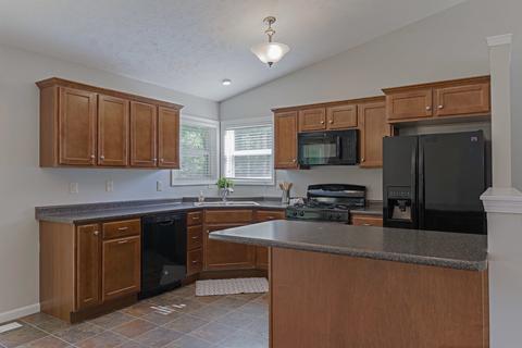 105 W Poplar St, Normal, IL 61761 photo 9