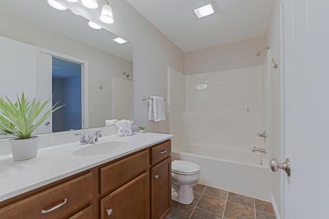 105 W Poplar St, Normal, IL 61761 photo 17