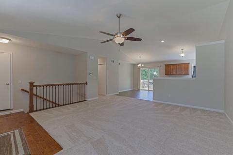 105 W Poplar St, Normal, IL 61761 photo 5