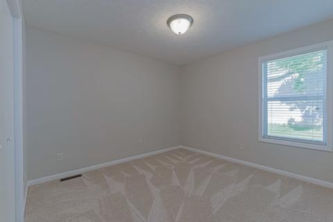 105 W Poplar St, Normal, IL 61761 photo 16