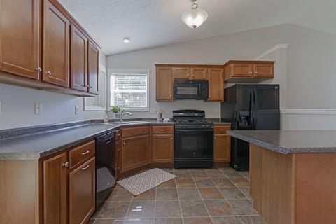 105 W Poplar St, Normal, IL 61761 photo 8