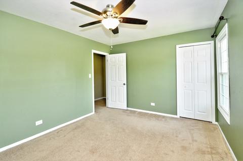 4275 Eisenhower Cir, Hoffman Estates, IL 60192 photo 16
