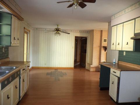 23 Linda Ln, Normal, IL 61761 photo 3