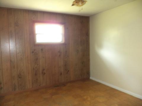 23 Linda Ln, Normal, IL 61761 photo 9