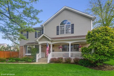 715 Elmgate Dr, Glenview, IL 60025 photo 1