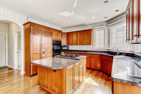 3360 White Eagle Dr, Naperville, IL 60564 photo 16