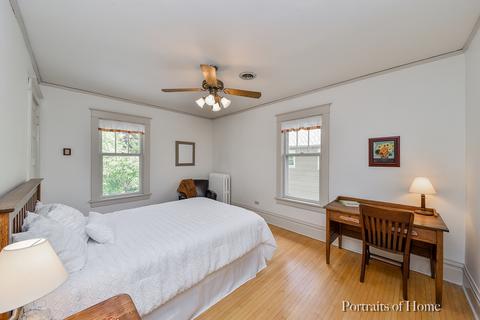 21 S Wright St, Naperville, IL 60540 photo 17