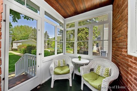 21 S Wright St, Naperville, IL 60540 photo 20