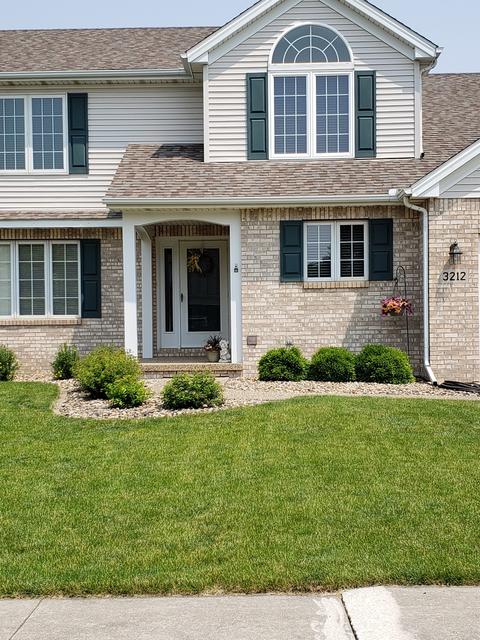 3212 Eagle Crest Rd, Bloomington, IL 61704 photo 6