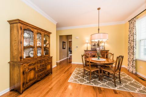 3844 Valhalla Dr, Elgin, IL 60124 photo 13